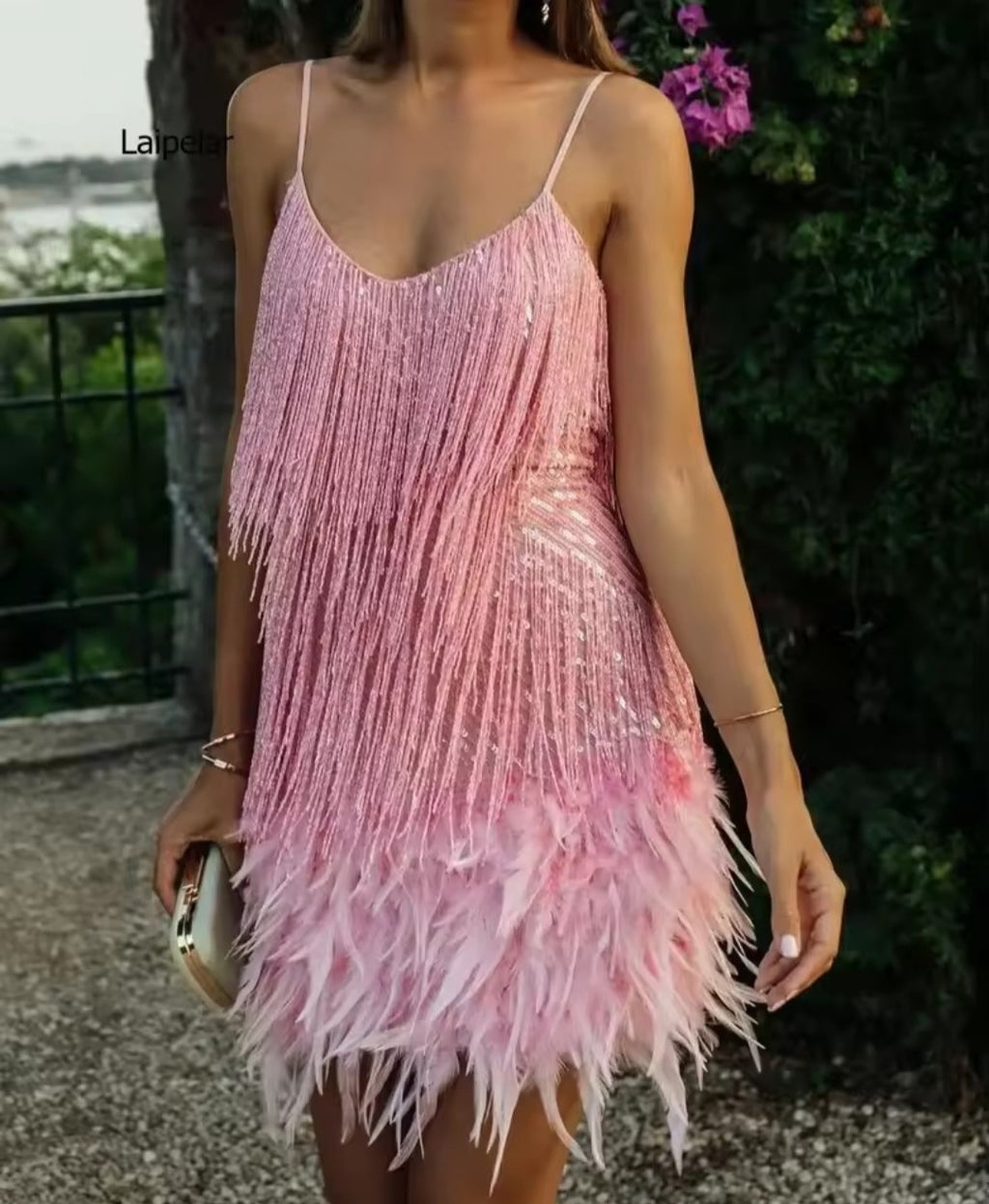 Vestido Balada Luxo com Franjas de Pedrarias e Plumas – GRF-0019