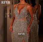Formandas - Vestido Luxo com Cristais Swarovski - GRF-0016 - imagem 4